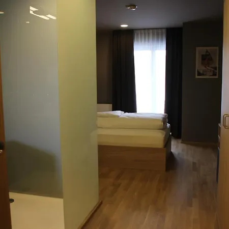 Hotel Am Garnmarkt 4*