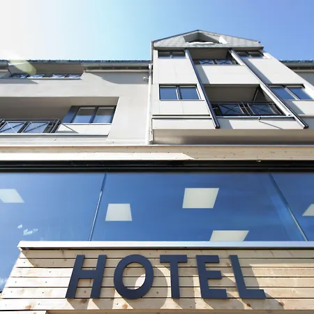 Hotel Am Garnmarkt 4*